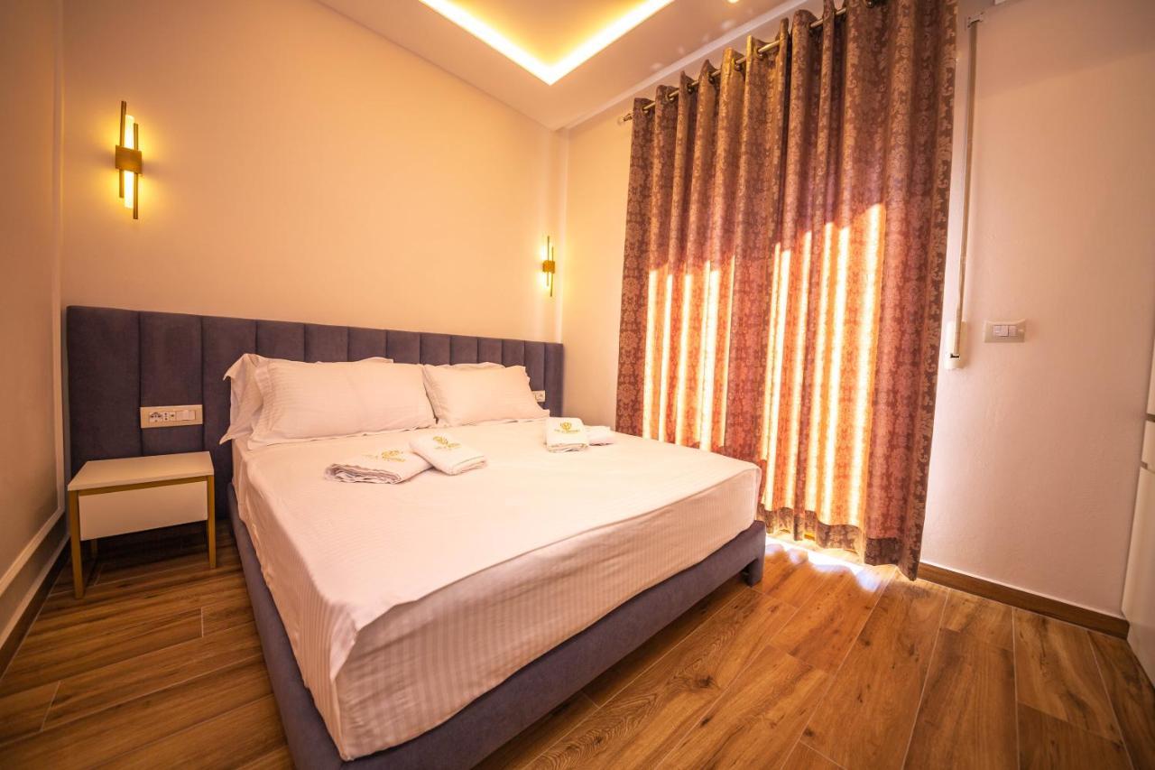 Hotel Vila Misiri Durrës 外观 照片