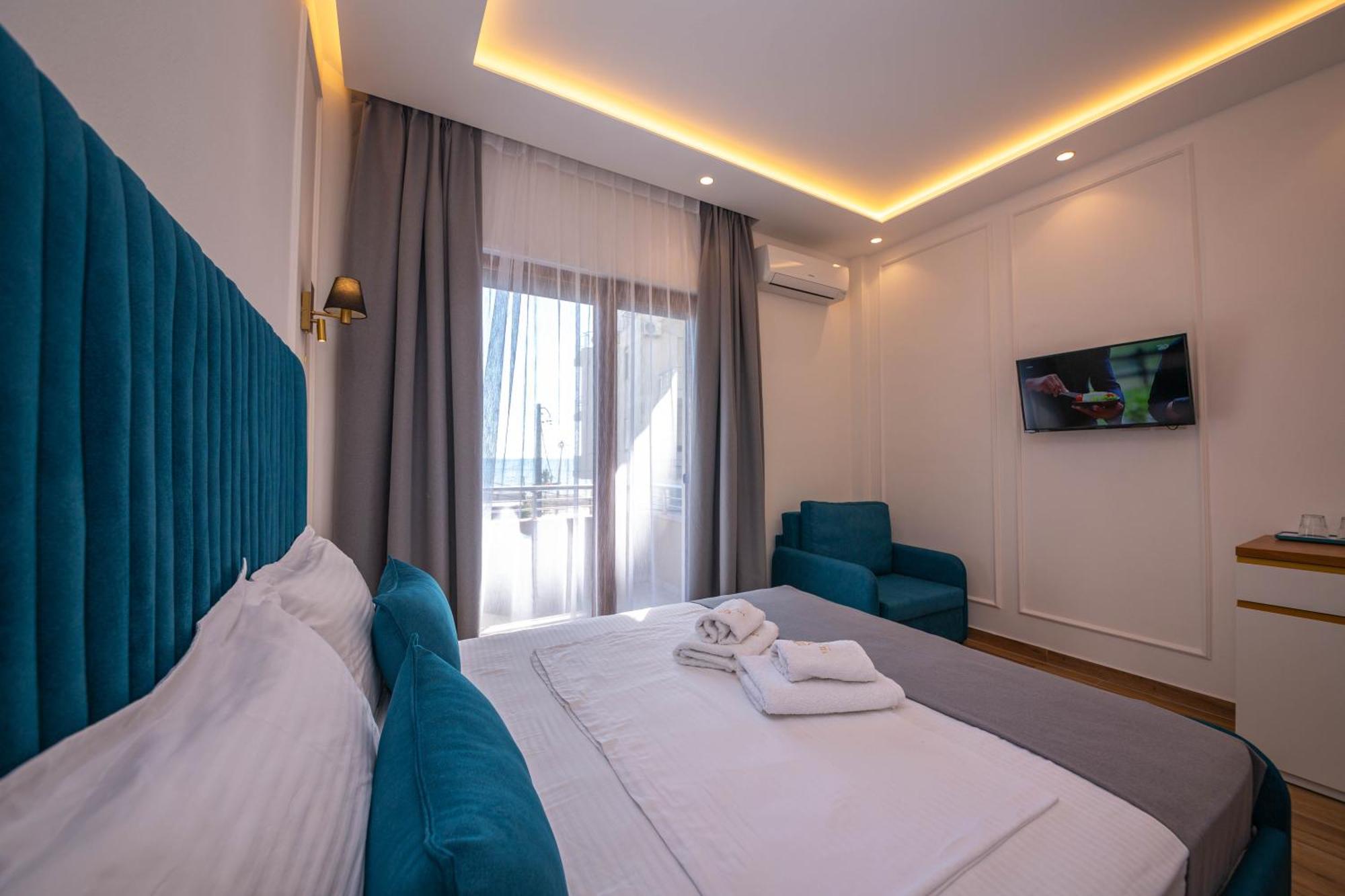Hotel Vila Misiri Durrës 外观 照片