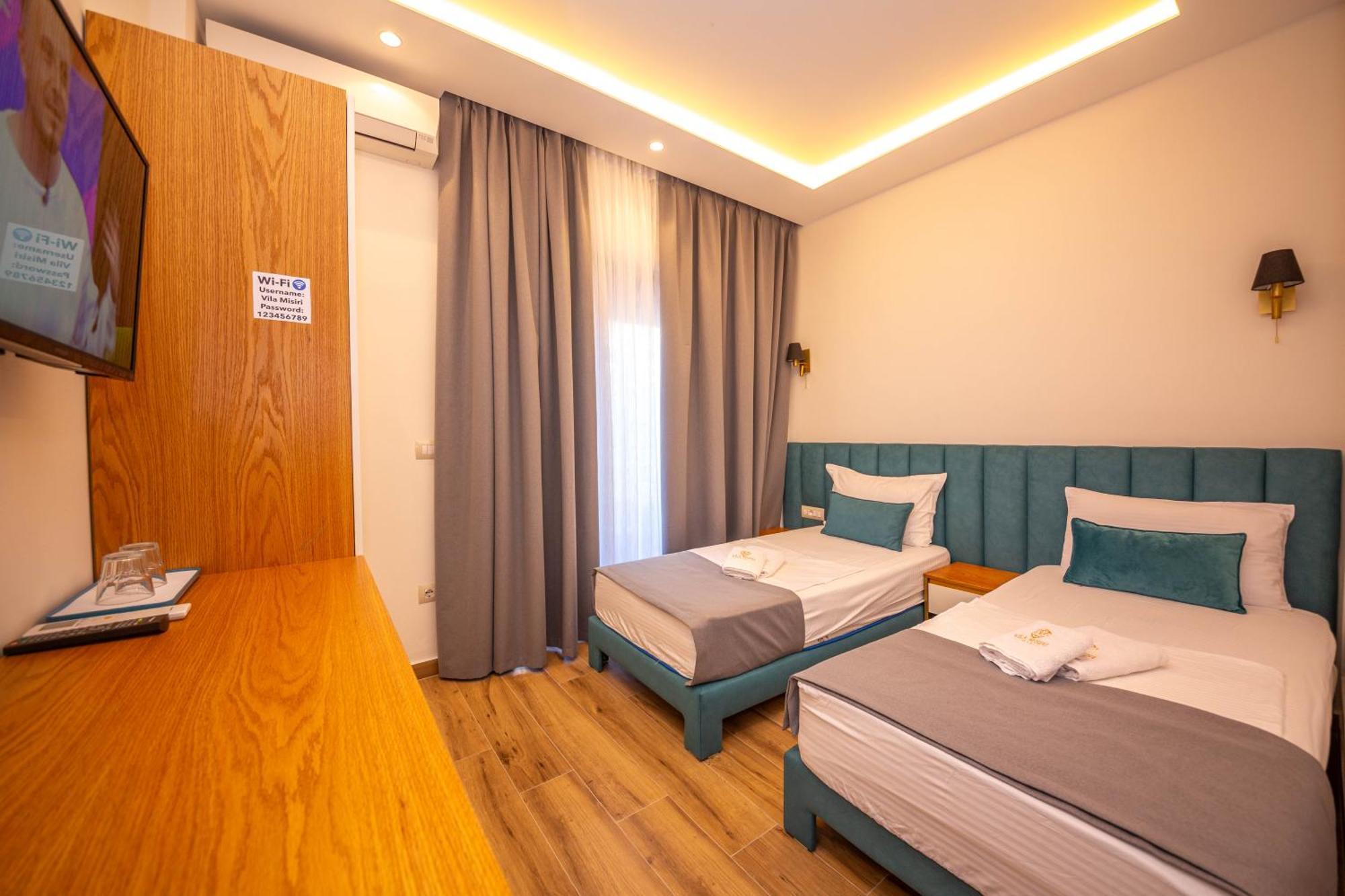 Hotel Vila Misiri Durrës 外观 照片