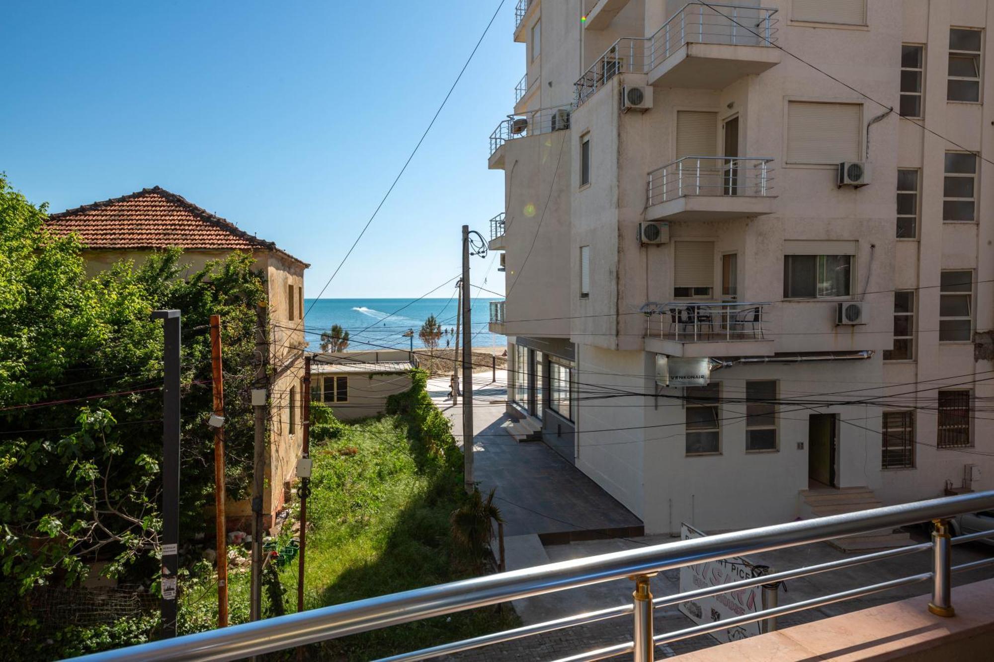 Hotel Vila Misiri Durrës 外观 照片