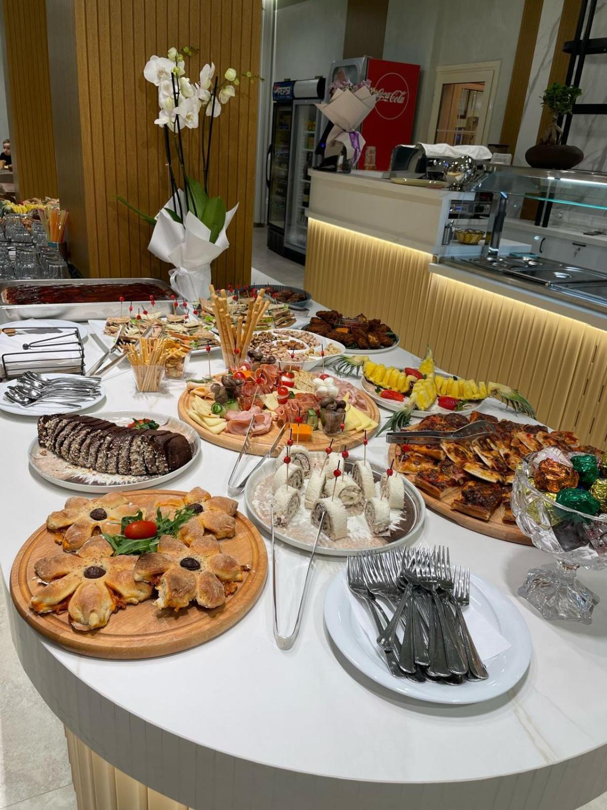 Hotel Vila Misiri Durrës 外观 照片
