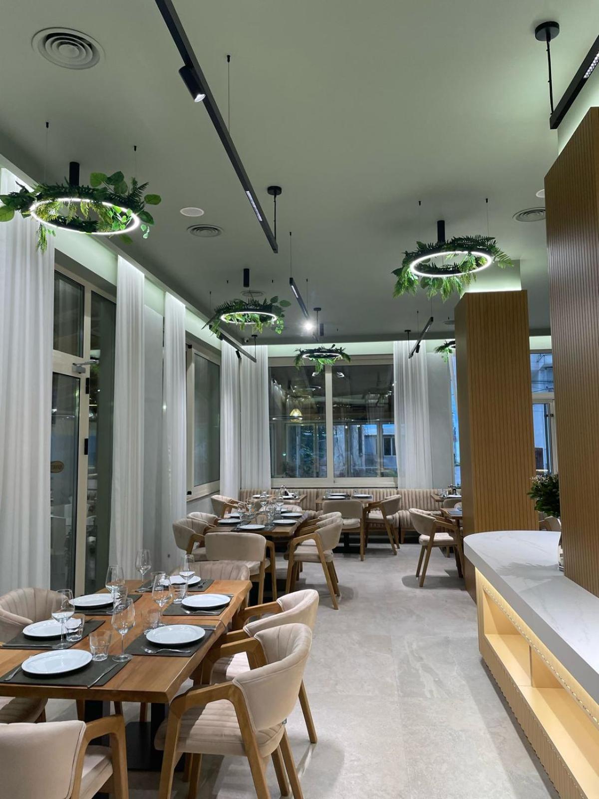 Hotel Vila Misiri Durrës 外观 照片