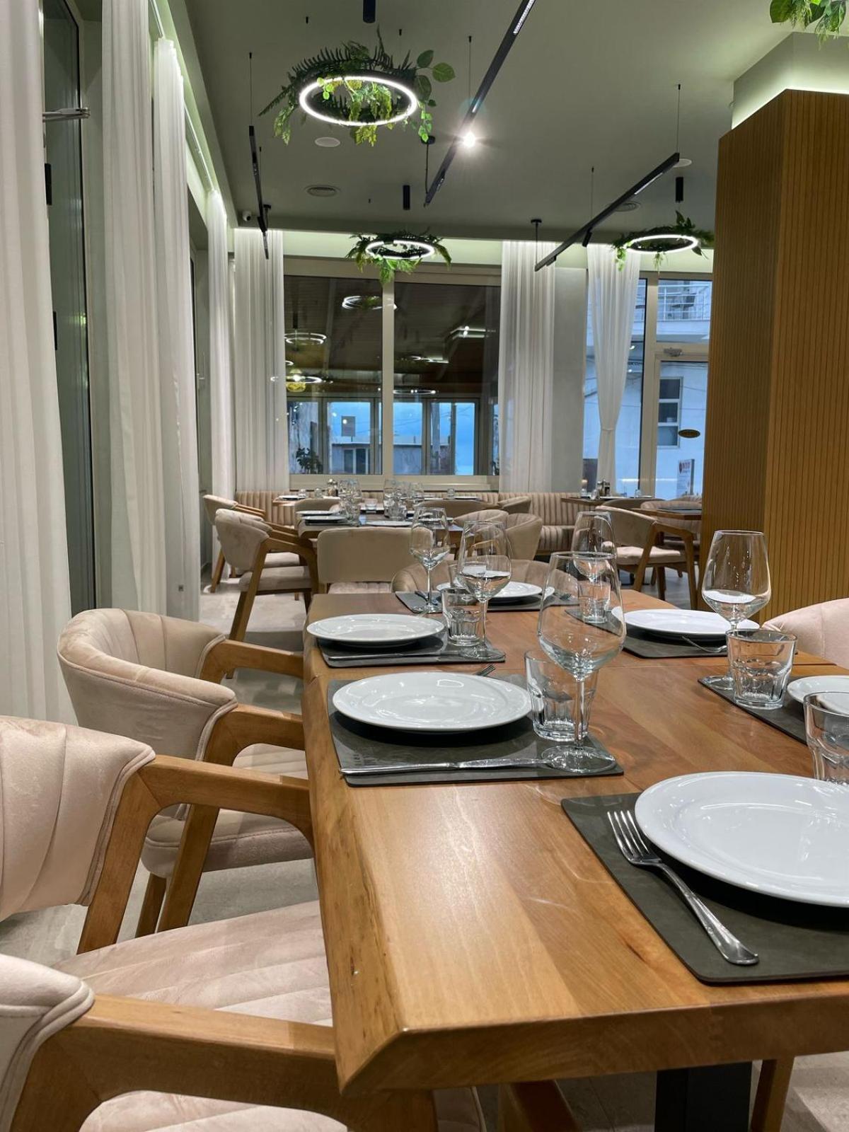 Hotel Vila Misiri Durrës 外观 照片